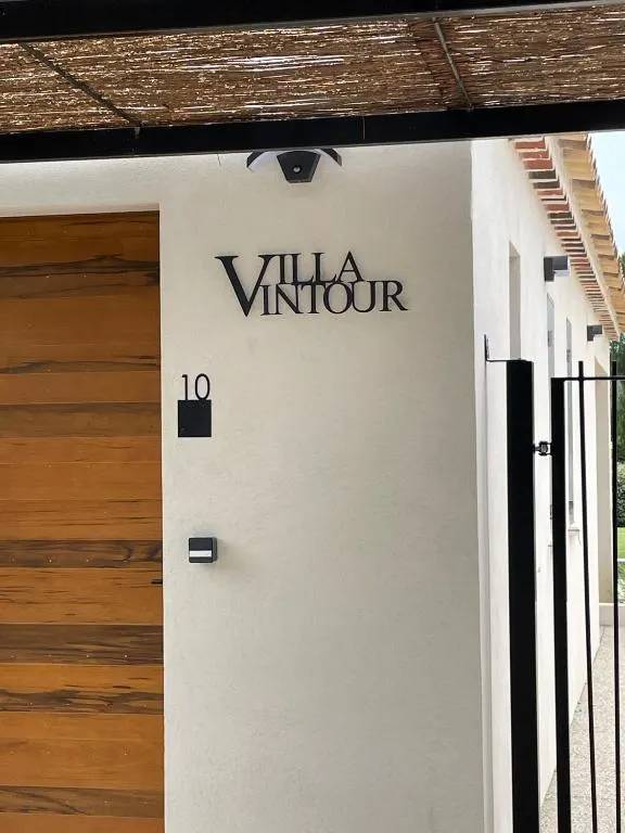 Entrance to Villa Vintour in Malaucène